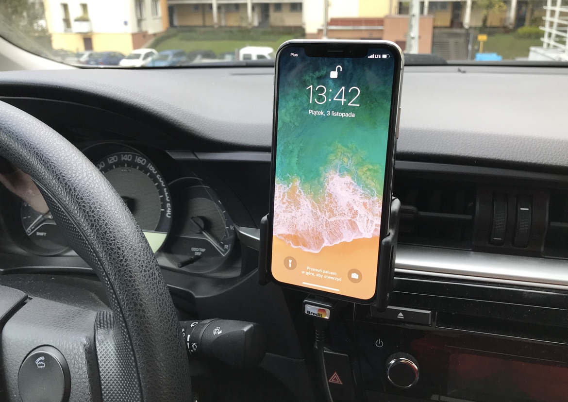 Android Auto oraz CarPlay - jak porozumieć się z naszym autem ?