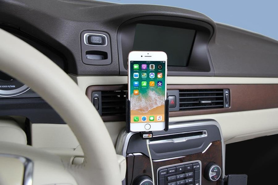 Uchwyt do Apple iPhone 8 z możliwością wpięcia kabla lightning USB