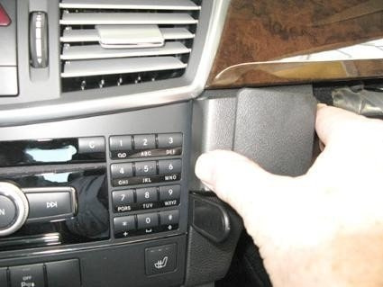 ProClip do Mercedes Benz E Klasa (200-430) Stationwagon 10-13