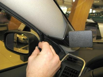 ProClip do Cadillac BLS 06-10