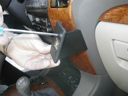 ProClip do Toyota LandCruiser 120 03-09