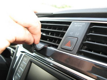 Brodit ProClip uchwyt do Volkswagen Tiguan 2017-2023