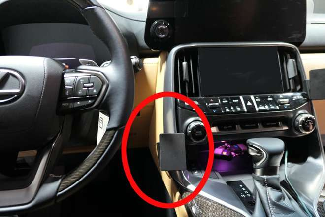 ProClip do Lexus Seria LX 2022-2026