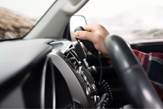 BRODIT uniwersalny adapter montażowy typu V