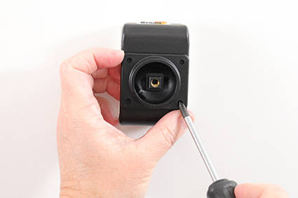 Uchwyt do Apple iPhone 13 mini z wbudowanym kablem USB oraz ładowarką samochodową