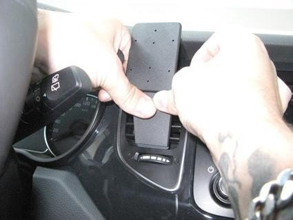 ProClip do Kia Carens IV 14-20