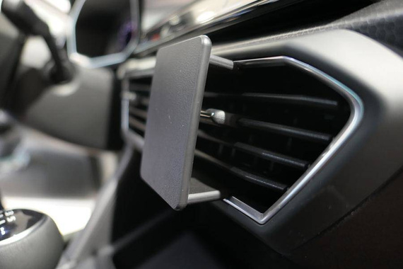 Brodit ProClip uchwyt do Cupra Formentor 2021-2026