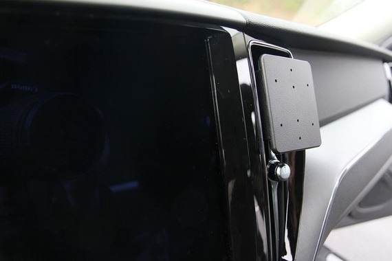 Brodit ProClip uchwyt do Volvo S60 2019-2025