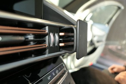 ProClip do Mercedes Benz EQC 2020-2025