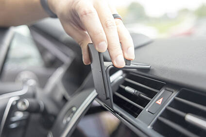 Brodit ProClip uchwyt do Land Rover Discovery 2021-2026