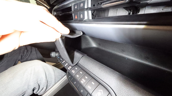 ProClip do Jeep Avanger 2023-2026