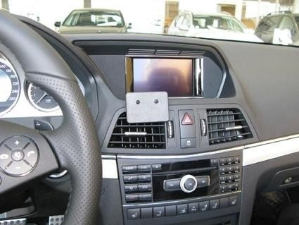 ProClip do Mercedes Benz E Klasa (200-430) Convertible 10-13