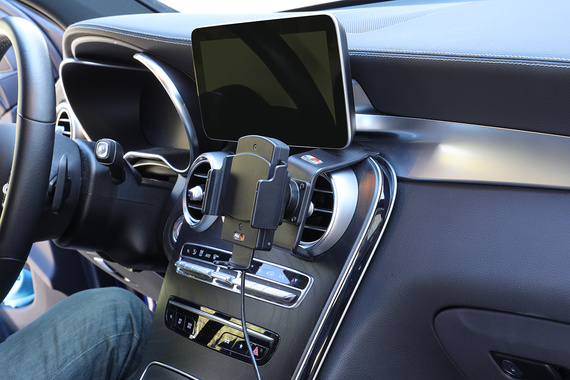 Uchwyt do Samsung Galaxy z ładowarką indukcyjną