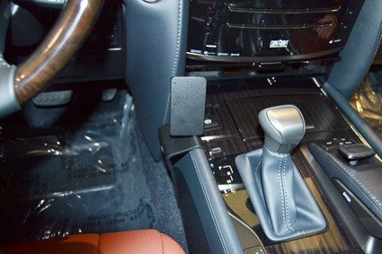 ProClip do Lexus Seria LX 16-22