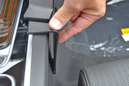 ProClip do Jaguar XE 16-18