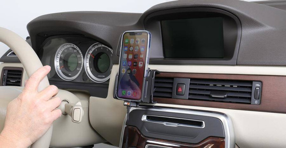 Uchwyt Apple CarPlay z kablem Lightning do iPhone