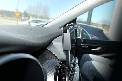 Wzmocniony ProClip do Mercedes Benz EQV 2022-2023