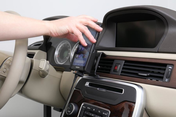 Uchwyt aktywny z magnetyczną końcówką USB do RugGear RG655