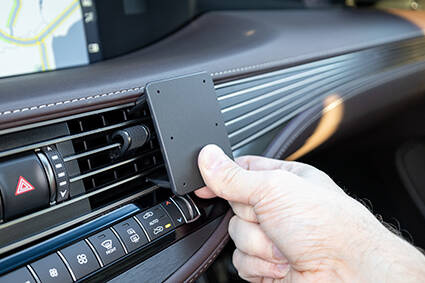 ProClip do Lexus seria LS 2018-2025 wersja USA