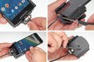 Uchwyt uniwersalny regulowany do OnePlus 7, w futerale lub etui o wymiarach: 62-77 mm (szer.), 12-16 mm (grubość) z wbudowanym kablem USB-C oraz ładowarką samochodową